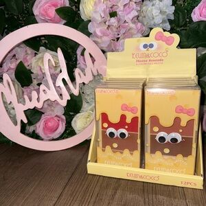 Cute Cheese Avocado Palette with Googly Eyes